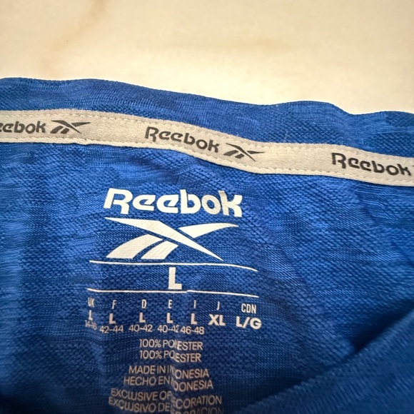 Reebok Men's Black and Blue Tees - Picture 3 of 4